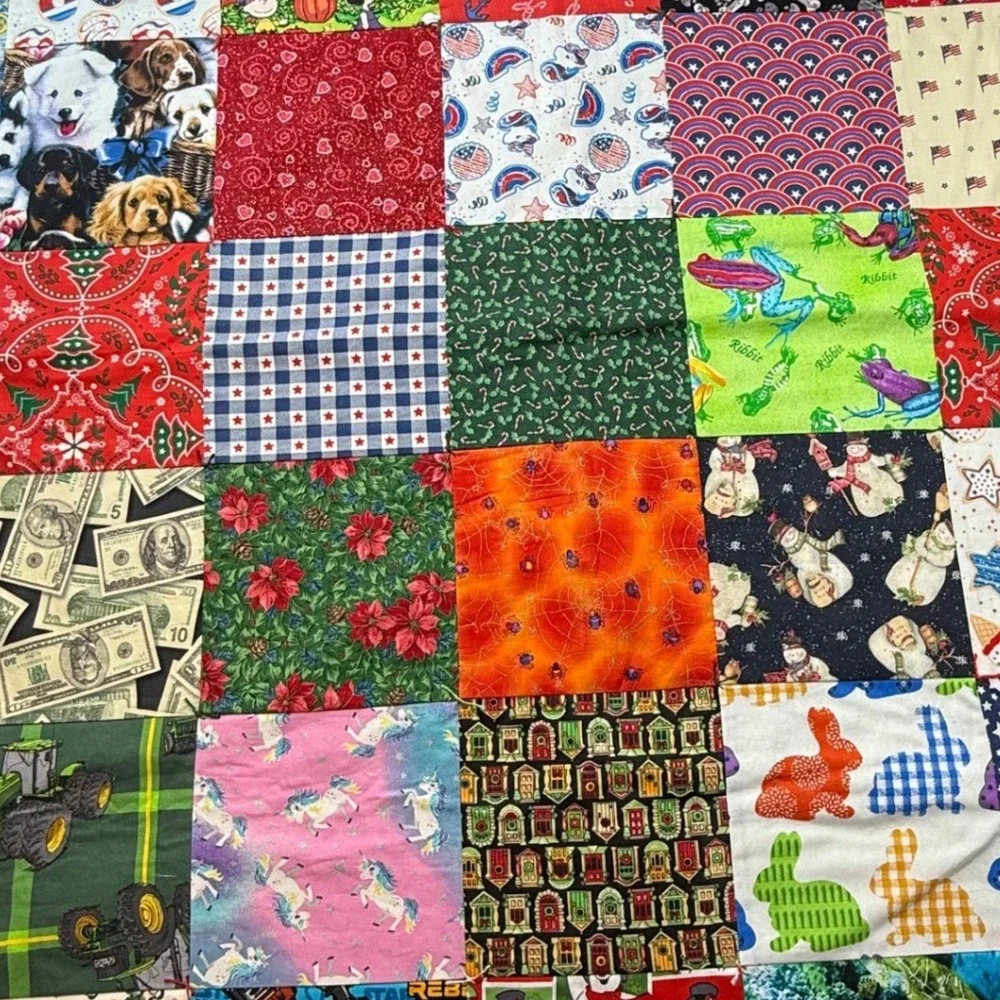 Handmade‎ Patchwork Quilt Throw Blanket halloween Dogs Money Christmas